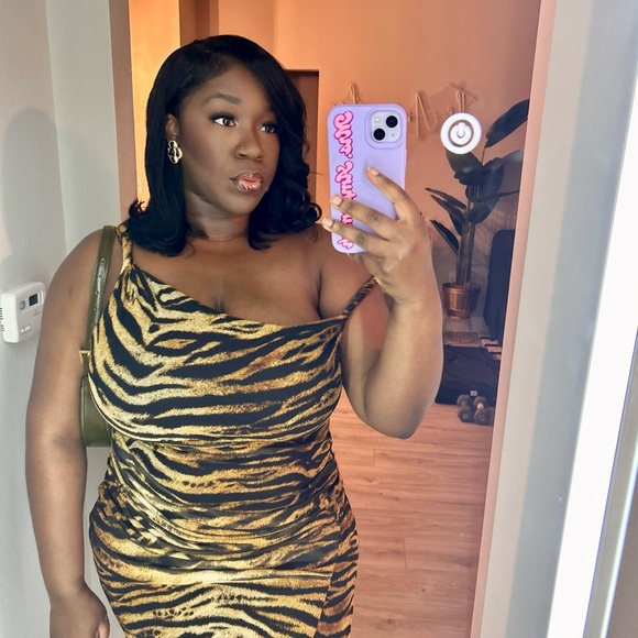 Meet your Posh Ambassador, Adwoa - Picture 4 of 13